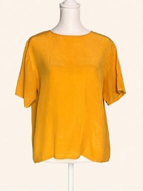 🌞Vintage TESS 100% Silk Goldenrod Boxy Tee | M | ’90s Minimalist